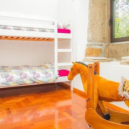 Oak Tree Chill House Apartment Caminha